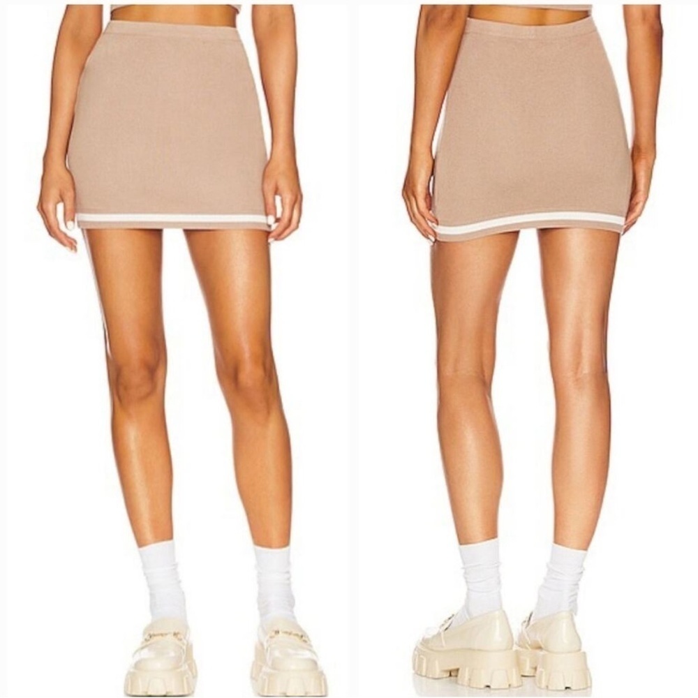 NEW SuperDown Bonnie Varsity Skirt size medium tan white